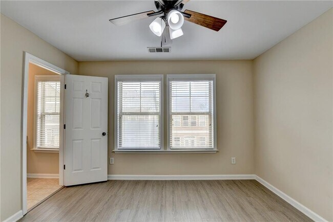 Building Photo - 4406 Village Field Place