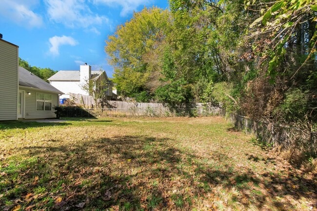 Building Photo - Charming 3BR/2BA Ranch Home in Stockbridge!