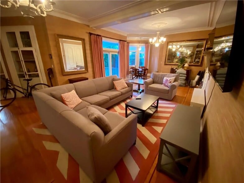 Building Photo - 96 Rhode Island Ave