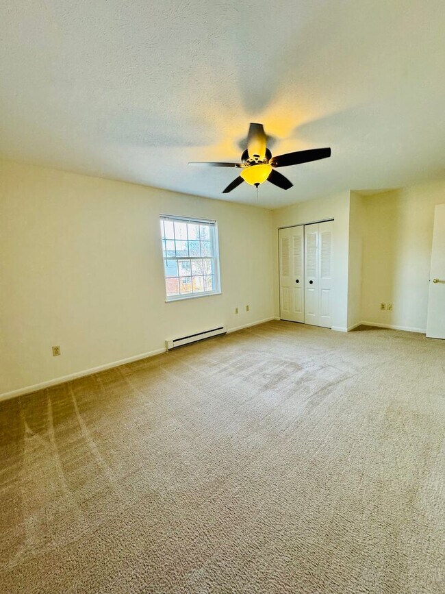 Building Photo - Apartment for Rent