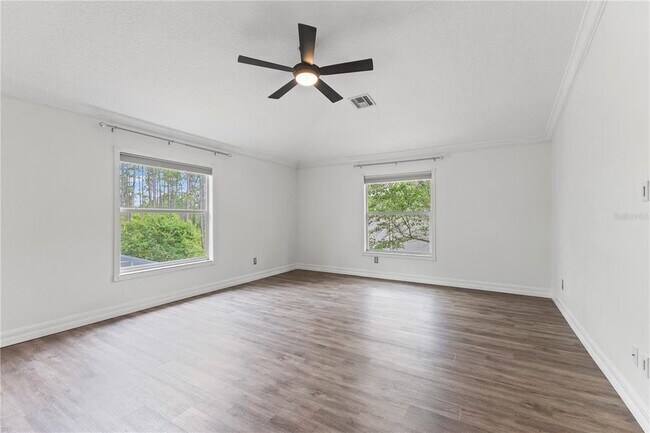 Building Photo - 9307 Poplar Creek Ct