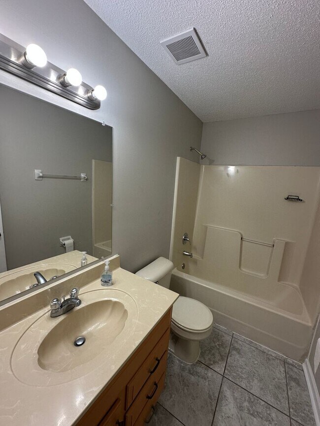 Building Photo - 4762 Ridge Walk Ln