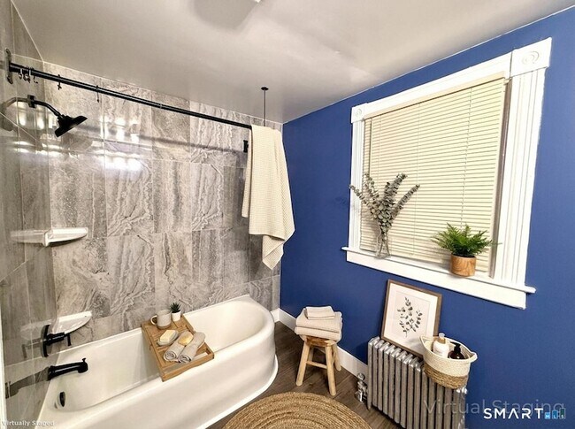 Building Photo - 80 North St