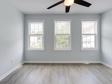 Building Photo - 147 S Morley St