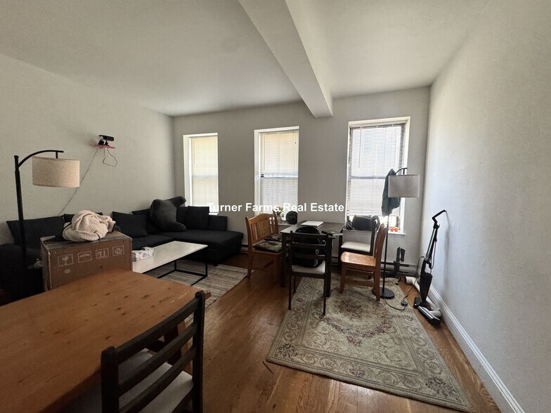 Building Photo - 772 Columbus Ave