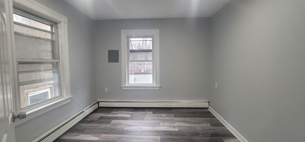 bedroom 1 - 134 Main St