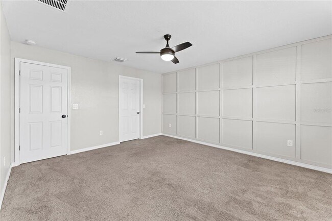Building Photo - 7103 Grand Elm Dr