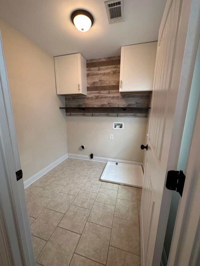 Building Photo - 1731 Edenburg Way