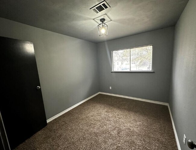 Building Photo - 23502 Briarcreek Blvd
