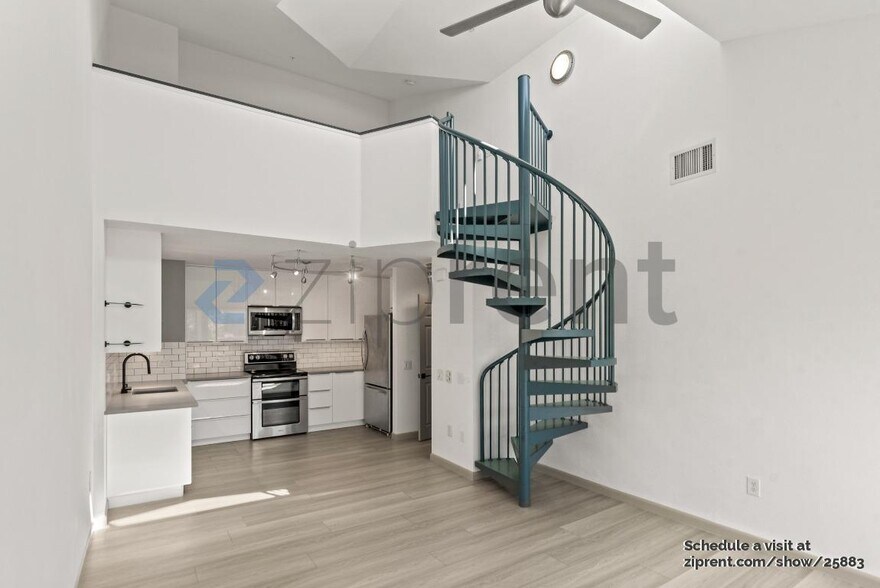 Building Photo - 135 Valencia St