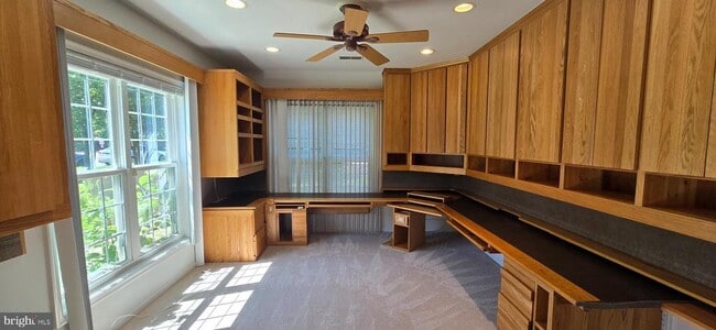 Building Photo - 2545 Logan Wood Dr