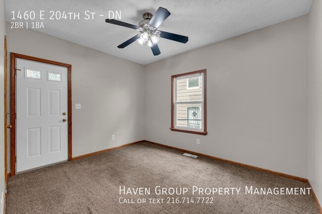 Building Photo - 1460 E 204th St
