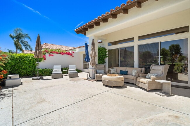 Building Photo - 79695 Mandarina