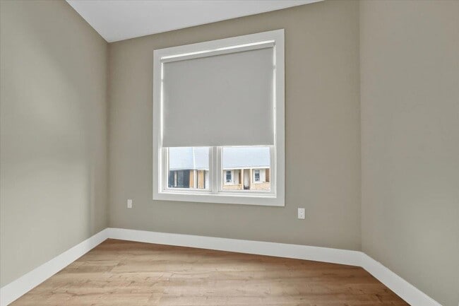 Building Photo - 4237 Bergen Turnpike