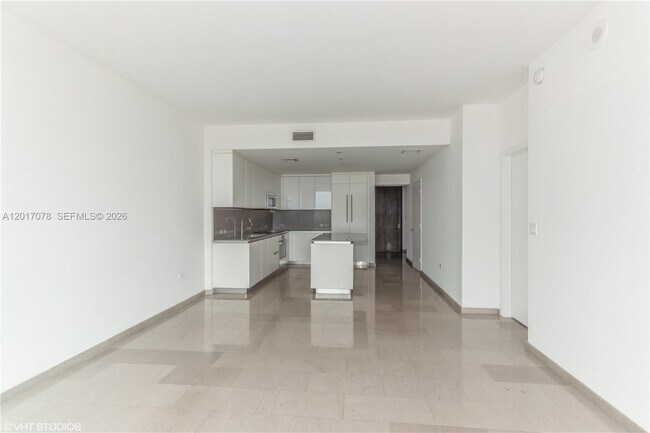 Building Photo - 88 SW 7th St