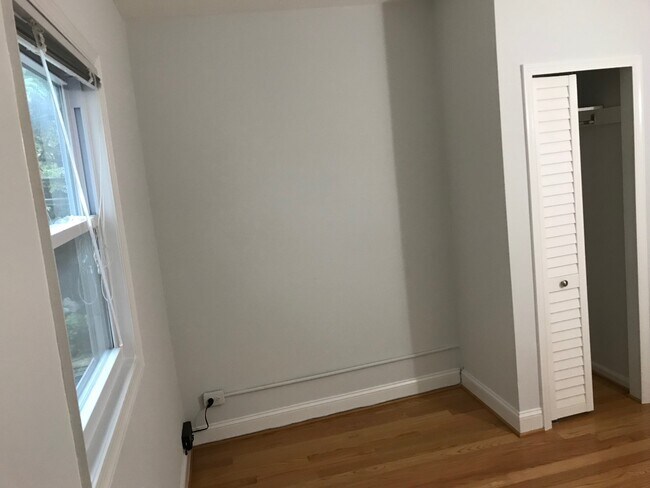 Bedroom - 1321 Orren St NE