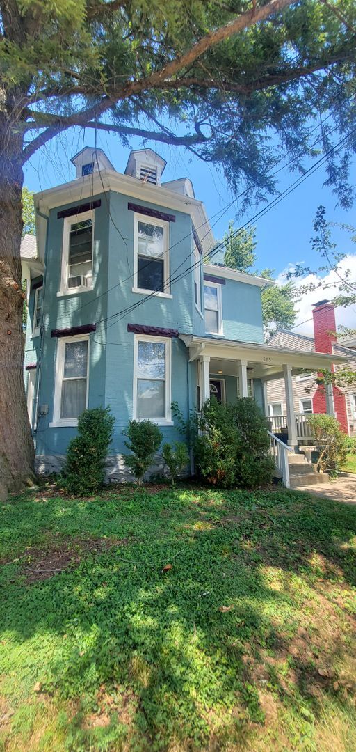 Building Photo - 663 Headley Ave