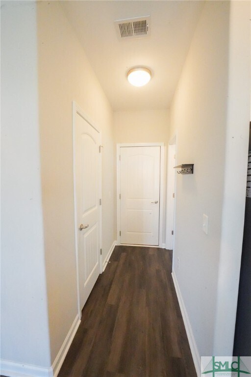 Building Photo - 165 Greyfield Cir