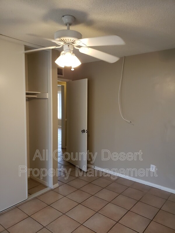 Building Photo - 69844 Pomegranate Ln