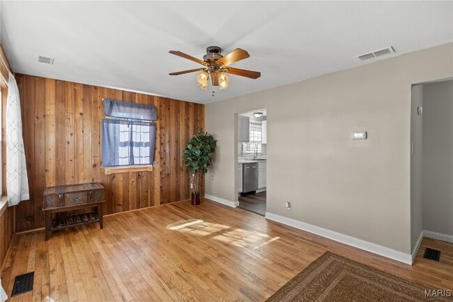 Building Photo - 6195 Cedar Springs Rd