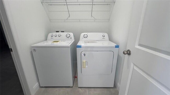 Building Photo - 16390 SW 17th Terr Rd