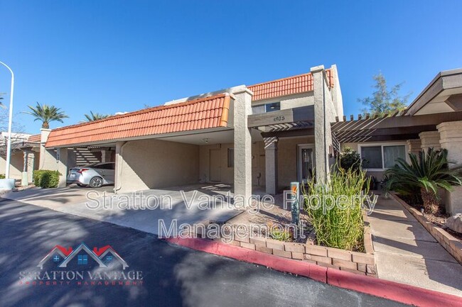 Building Photo - 4935 N 43rd St