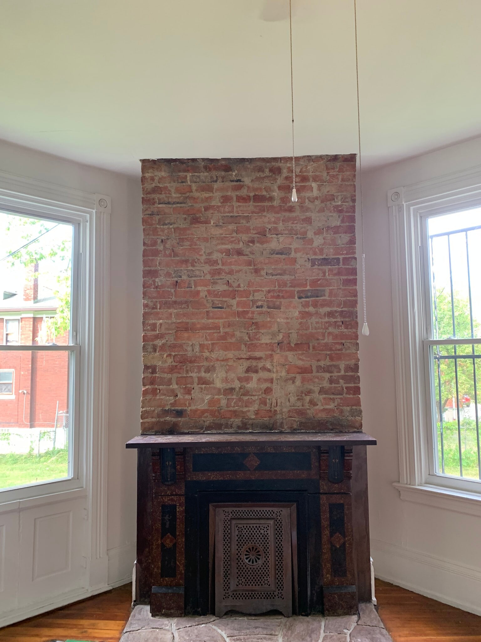 Building Photo - 3042 Gilbert Ave