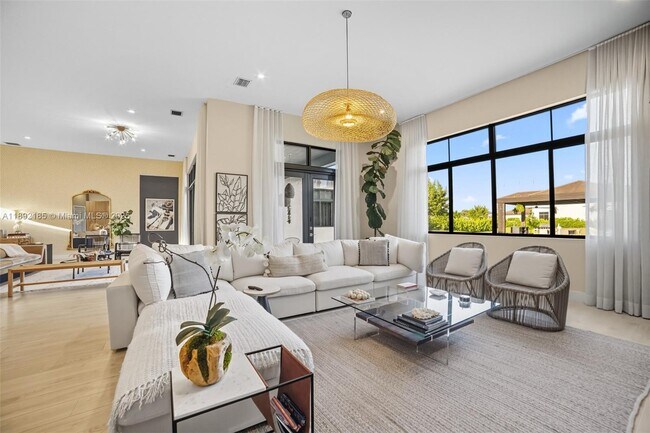 Building Photo - 5000 SW 159th Ave