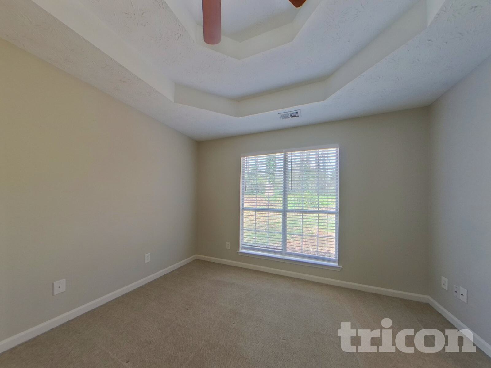 Building Photo - 6030 Savannah Dr