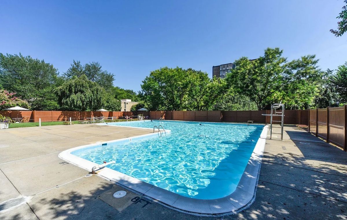 Building Photo - 240 M St SW