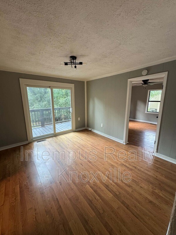 Building Photo - 1013 Beaman Lake Rd