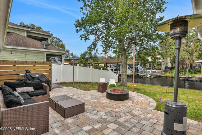 Building Photo - 4434 Coquina Dr