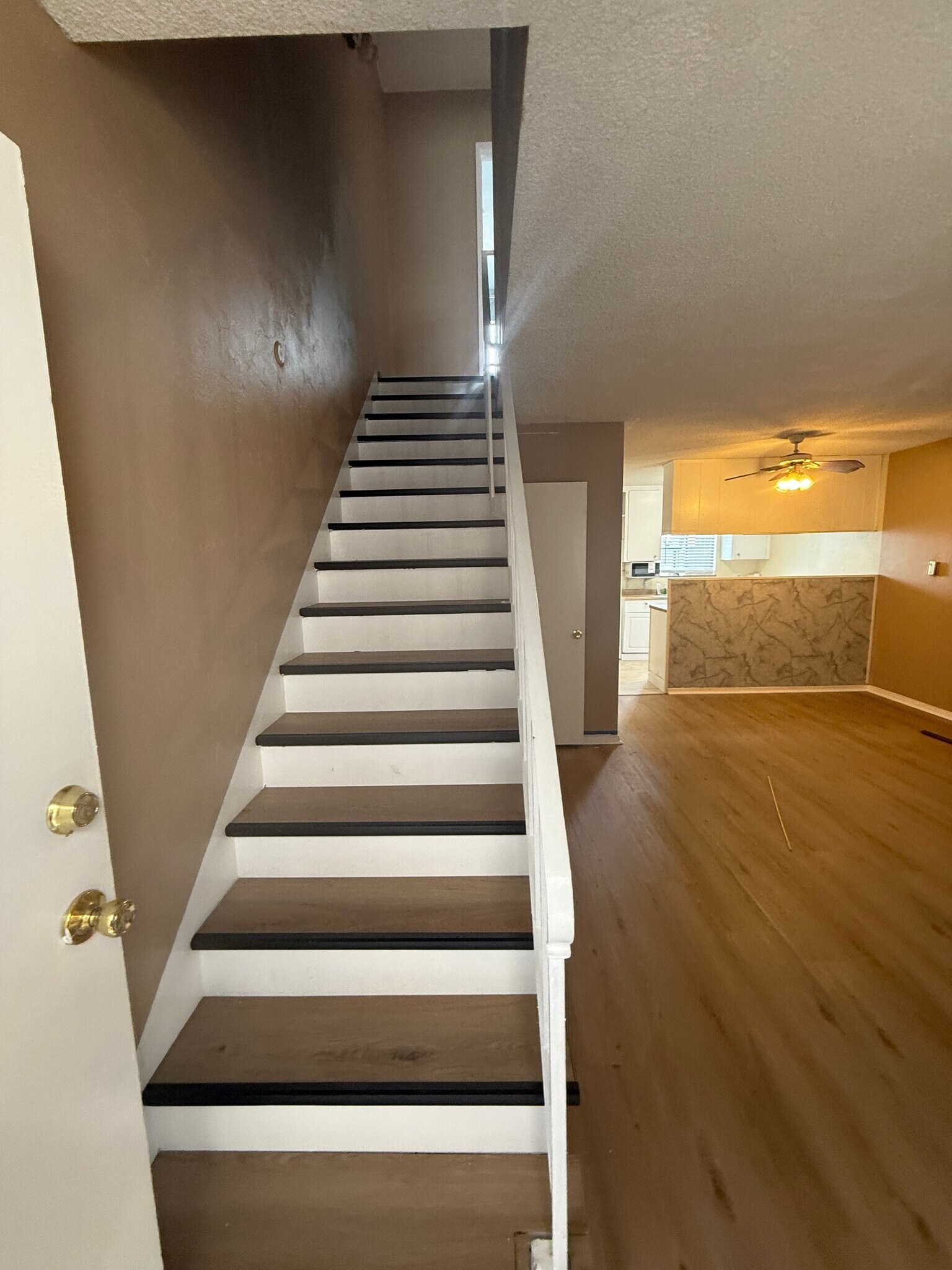 Building Photo - 4530 Vandever Ave