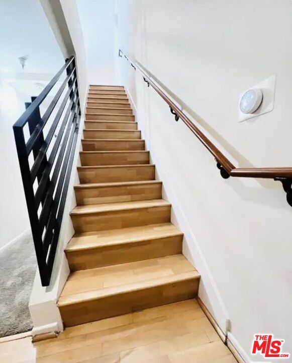 Building Photo - 2864 Sunset Pl