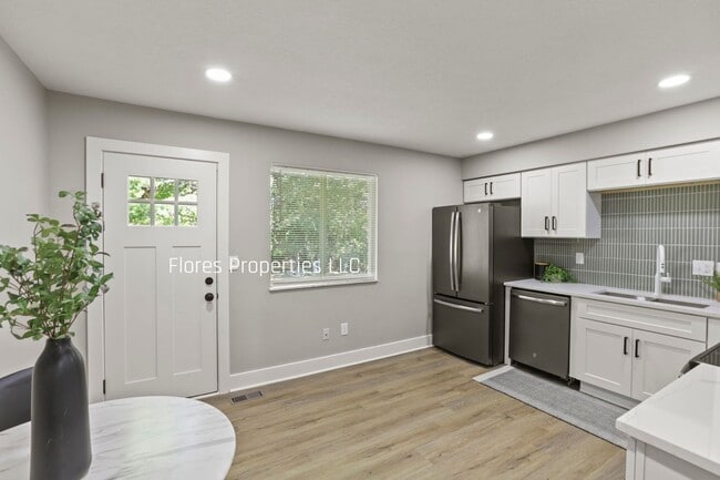 Building Photo - 2856 Bretton Woods Dr