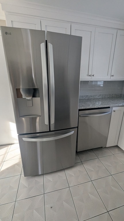 Building Photo - 69 Main St