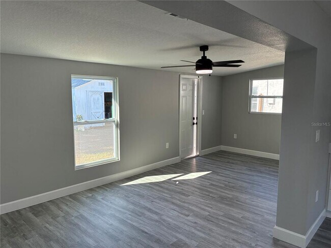 Building Photo - 9024 2nd St N