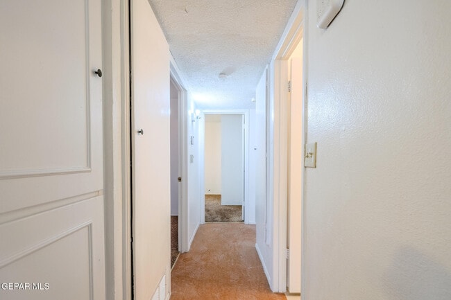 Building Photo - 10724 Onyxstone St