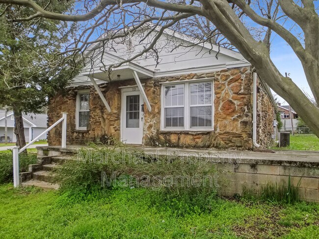 Primary Photo - 12 Burgess Ave