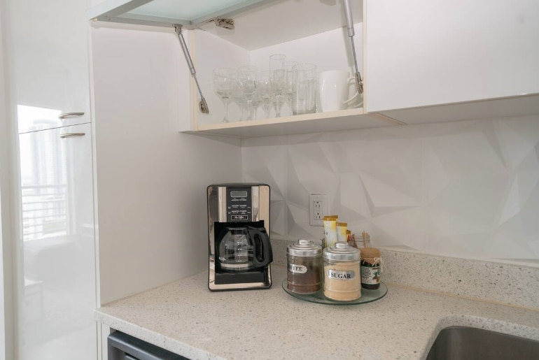 Building Photo - 133 NE 2nd Ave