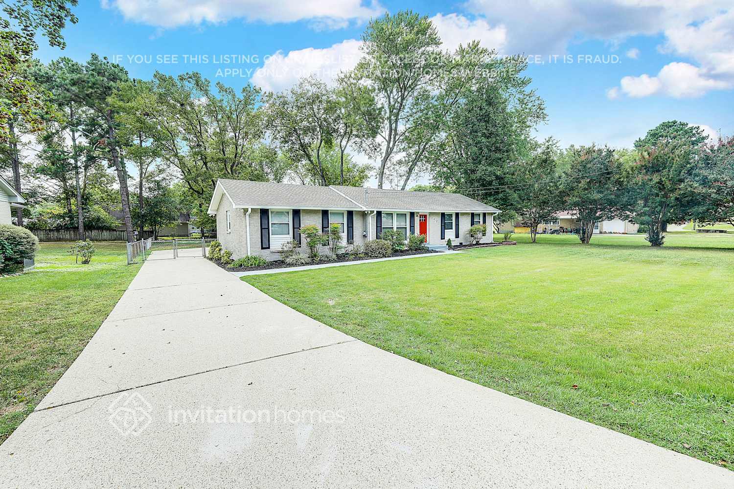 Building Photo - 102 Linda Dr