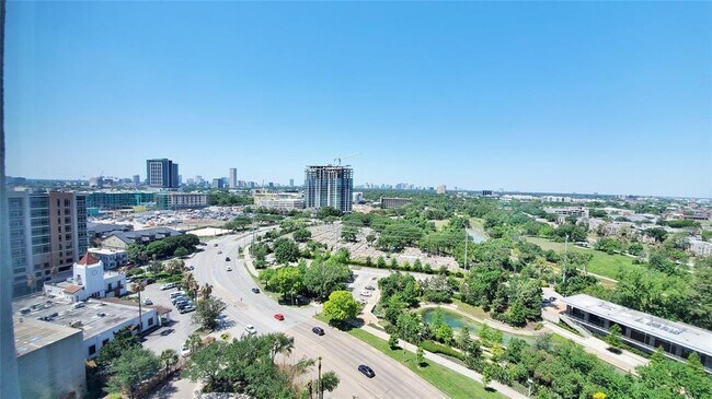 Building Photo - 3333 Allen Pkwy