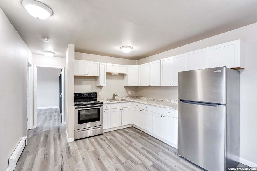 Interior Photo - Sullivan Ridge