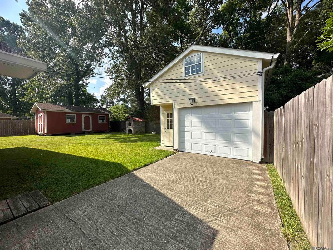 Building Photo - 9537 Kevel Dr