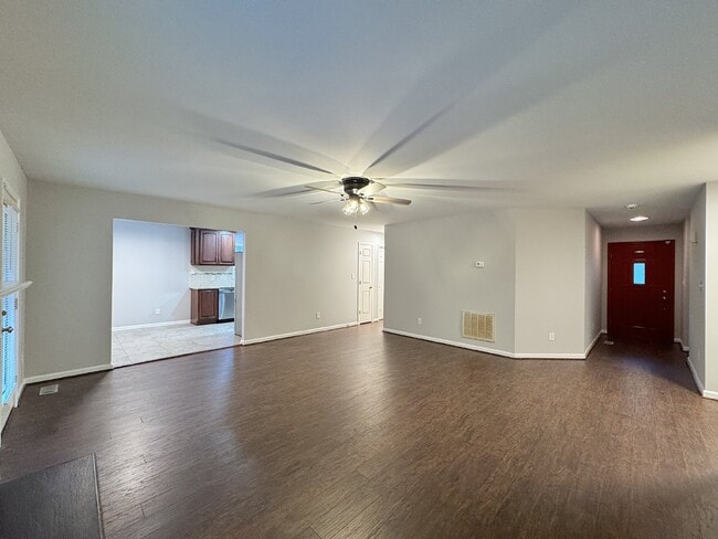 Building Photo - Well Maintained Ranch Style Home in Garner!