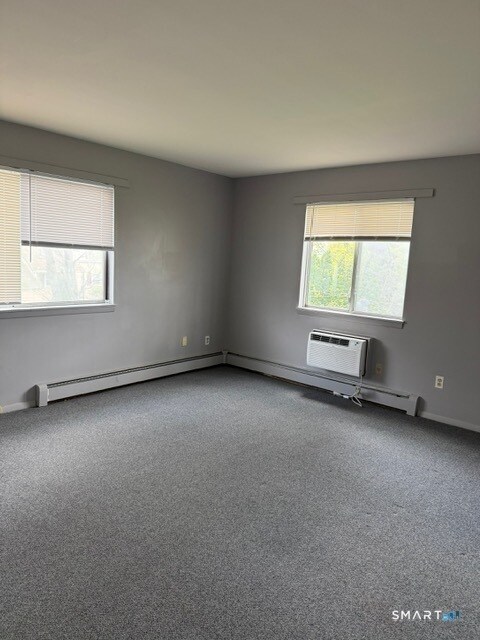 Building Photo - 53 1/2 Glenwood Ave