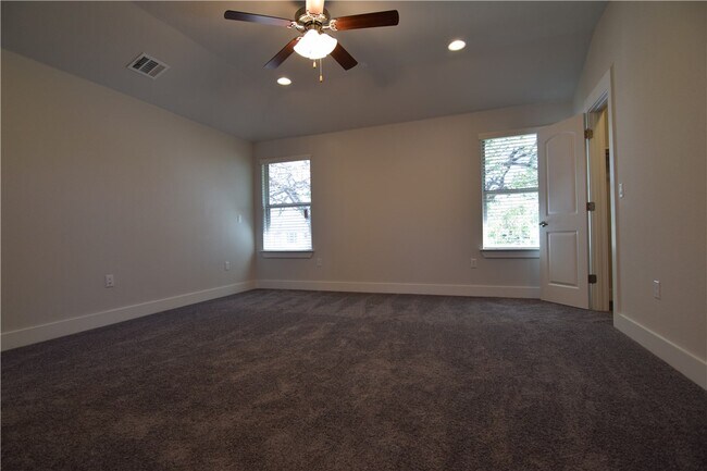 Building Photo - 14703 Catarina Wy