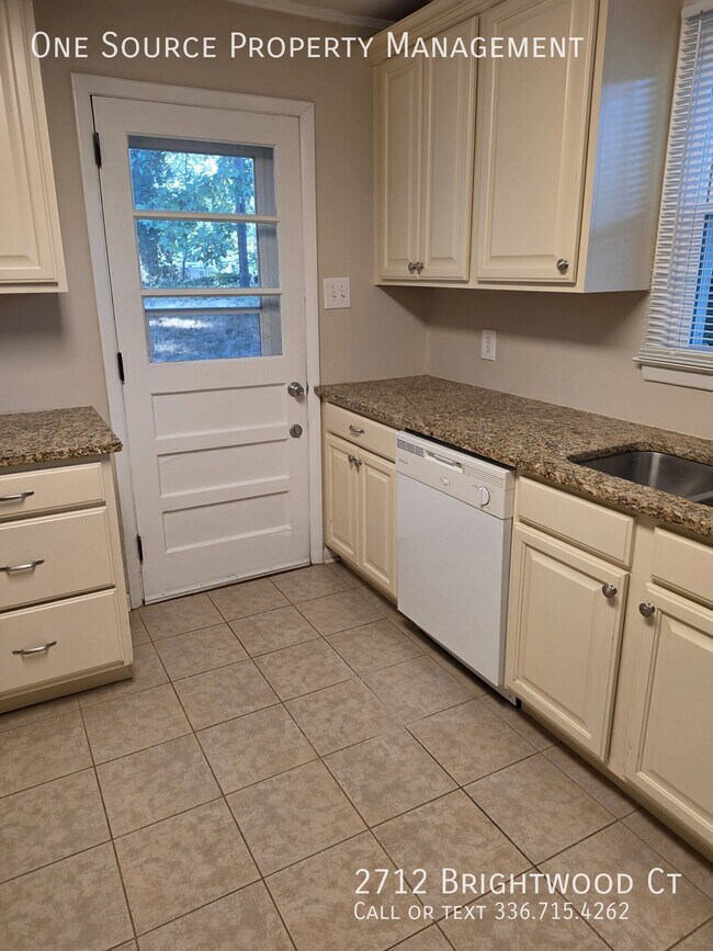 Building Photo - 2712 Brightwood Ct