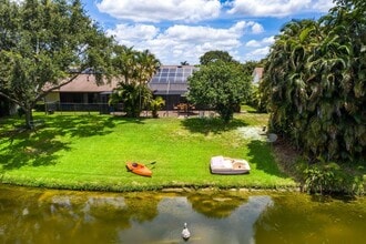 Building Photo - 1369 Riverside Cir