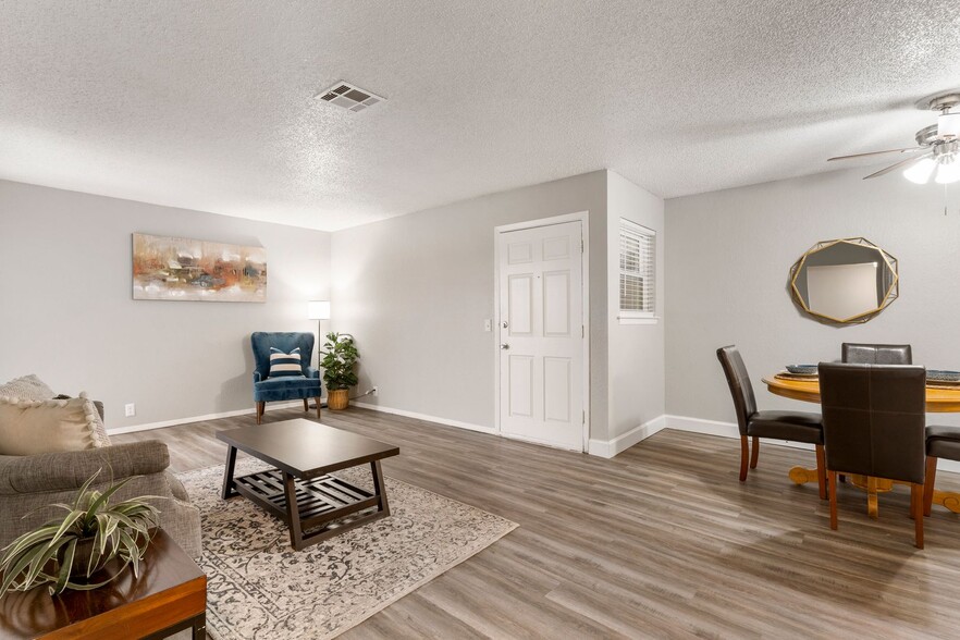 Interior Photo - Townhomes @East 32nd